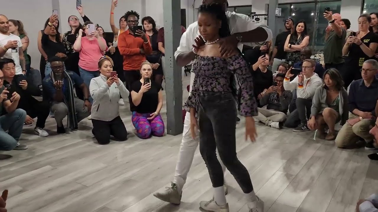 Kizomba workshop: Turns/Urban Kiz - JP & Stephy @ the Kiz'n the 6ix kizomba festival 2023 - In Love