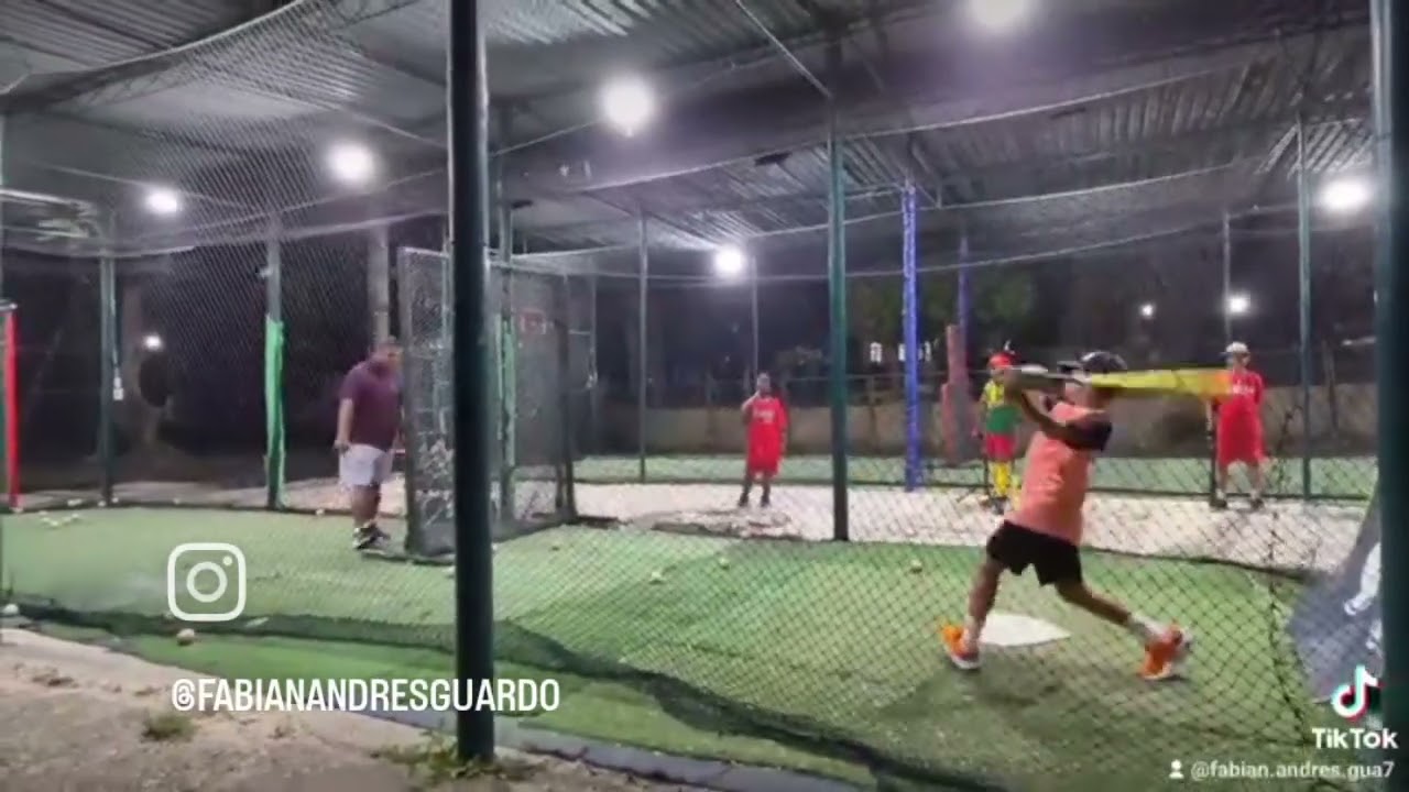 Entrenado duro para conseguir mis sueños 🙌 