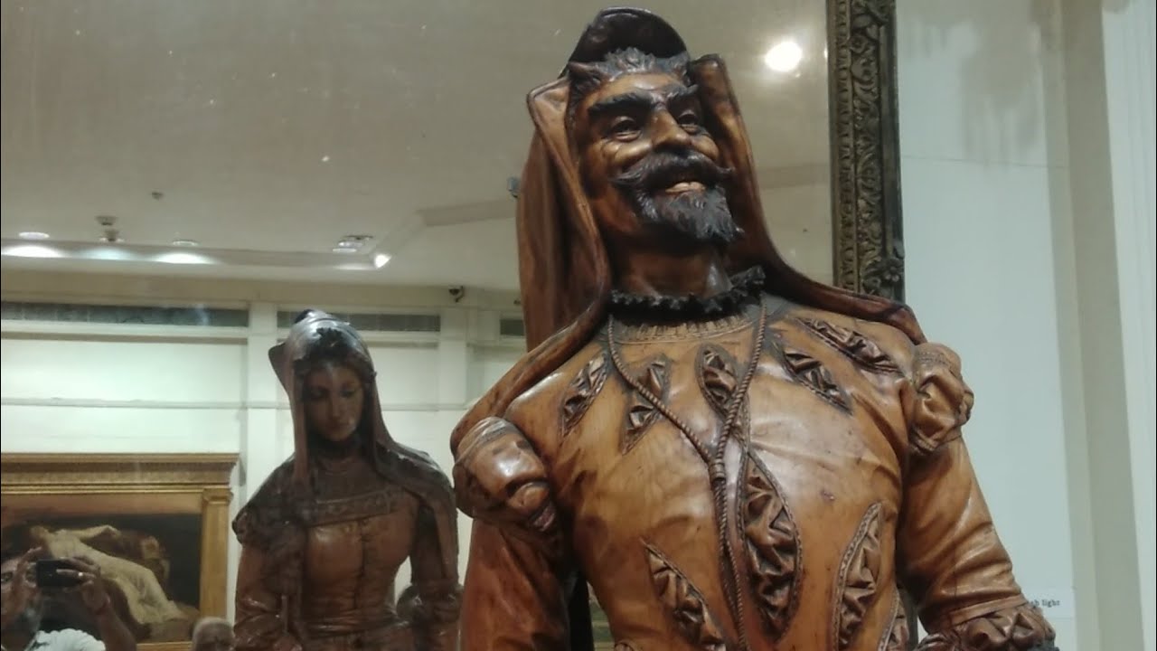Salarjung museum #  Double Statue # Wonderful wood carving# Front Mephistopheles # Back Margaretta
