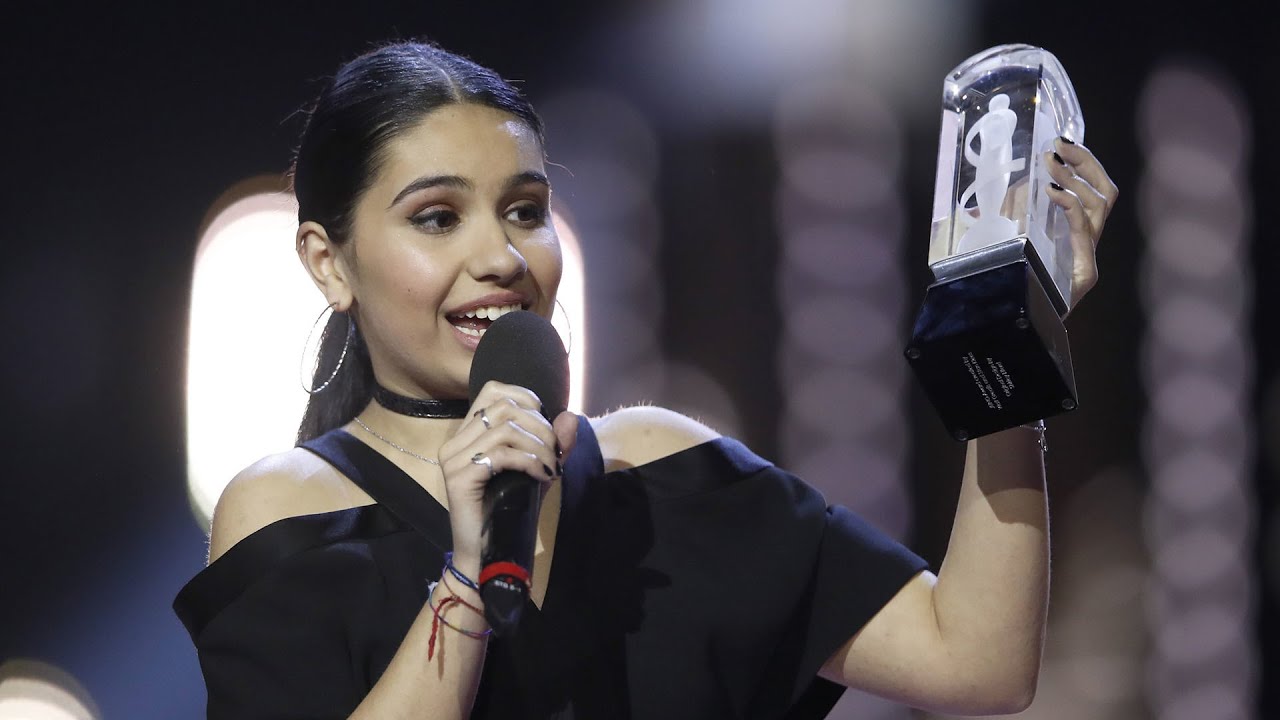 Alessia Cara Wins Pop Album of the Year at The 2017 JUNO Awards