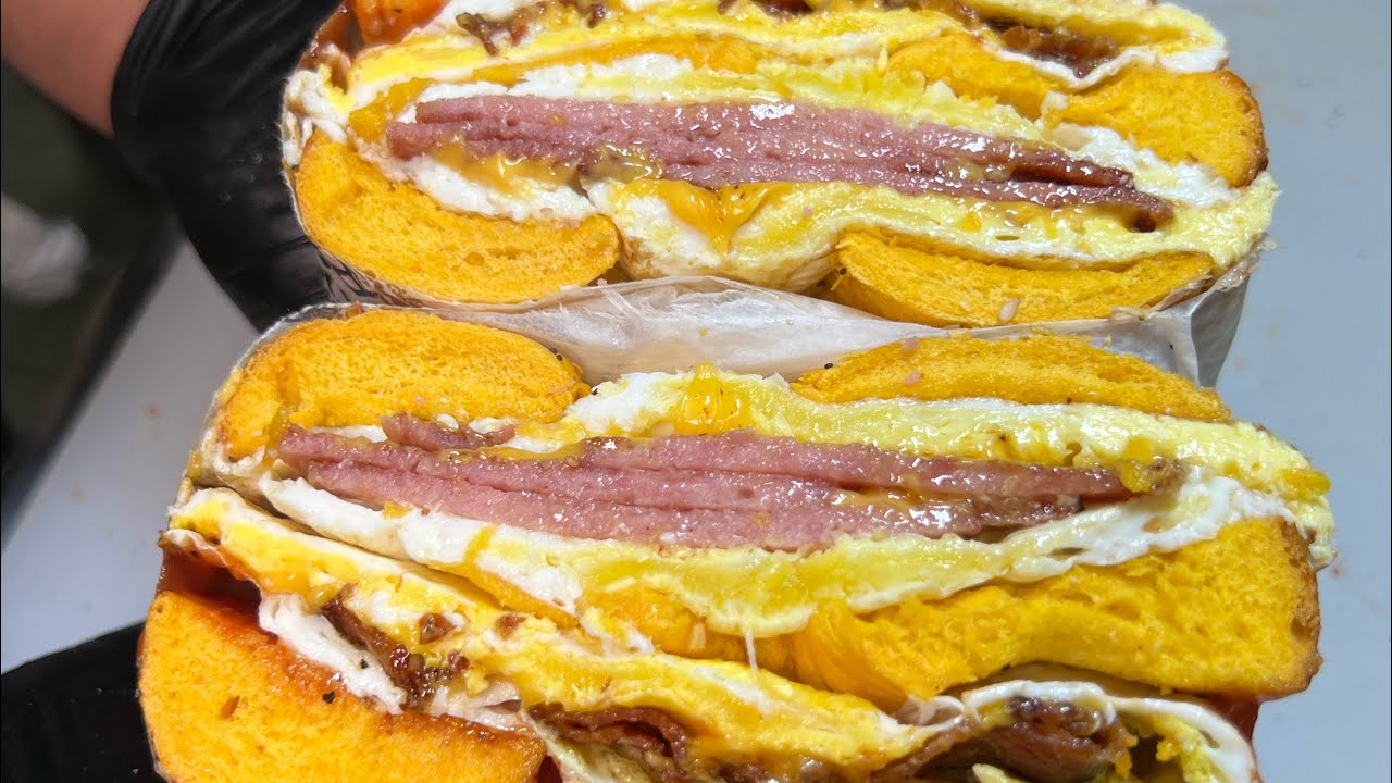 The best bagel, affordable breakfast & lunch in Las Vegas is Bagel Nook near Red Rock