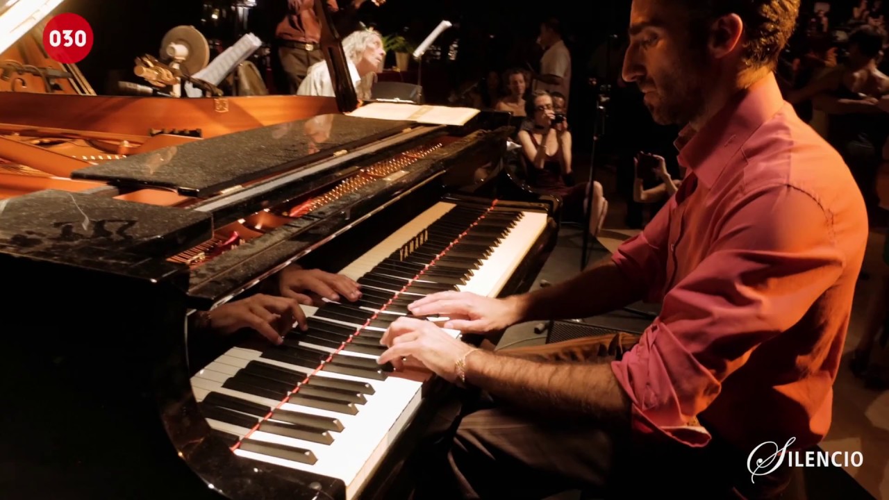 Caserón de tejas - Cuarteto SILENCIO en Paris