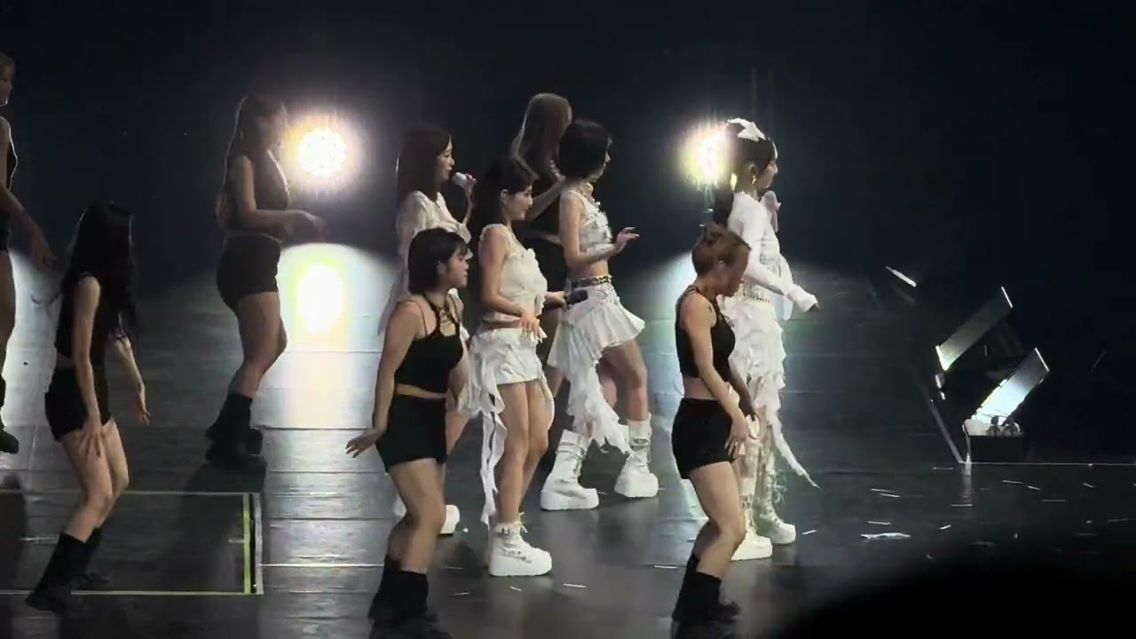 2025-26 aespa LIVE TOUR SYNK: aeXIS LINE IN HONG KONG Day 2 'Better Things'