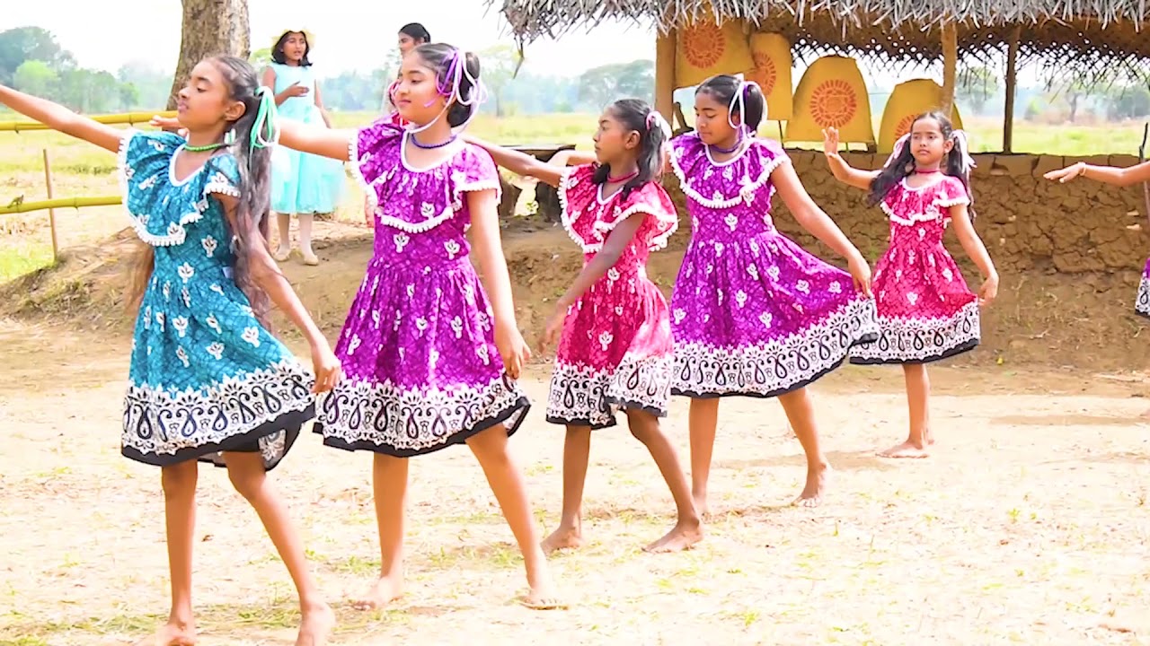 හෙළ කුල සිරිතයි | Dance cover| Nadana Dance Academy 2021