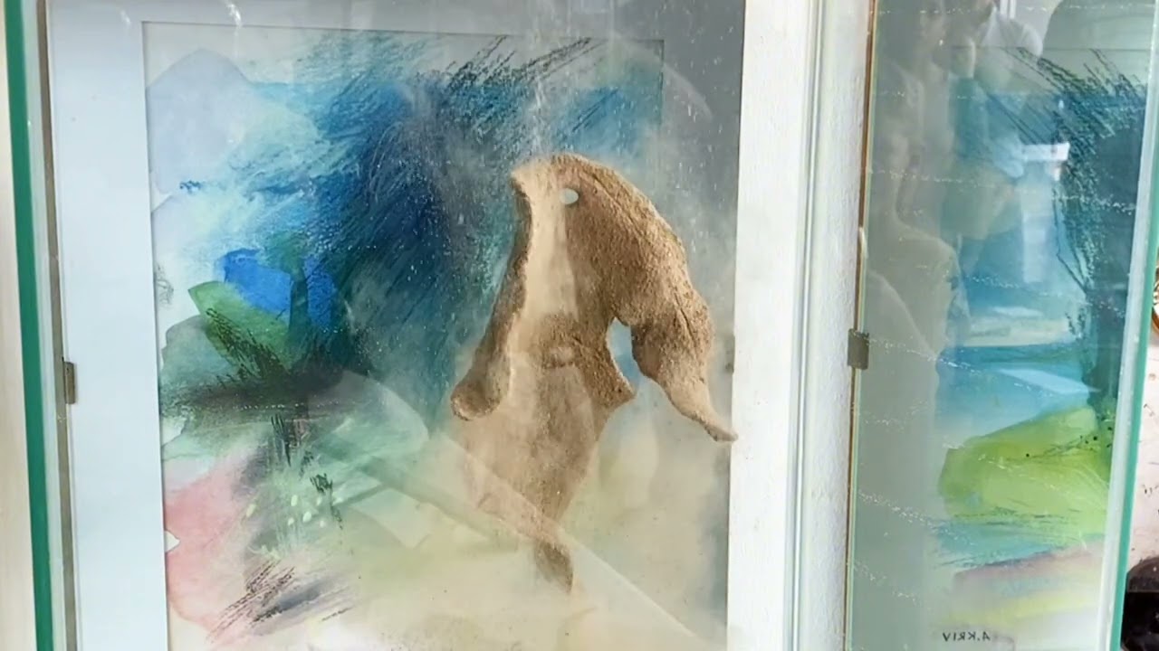 The Cycle of Life: Transformations of a Leaf | Performance by Anastasia Krivenko