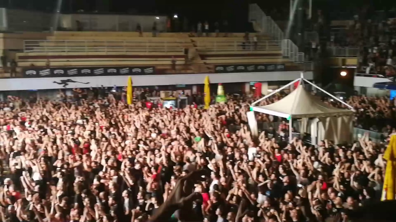 Prophets of Rage - Killing in the Name + Jump Around  (live in Zagreb)