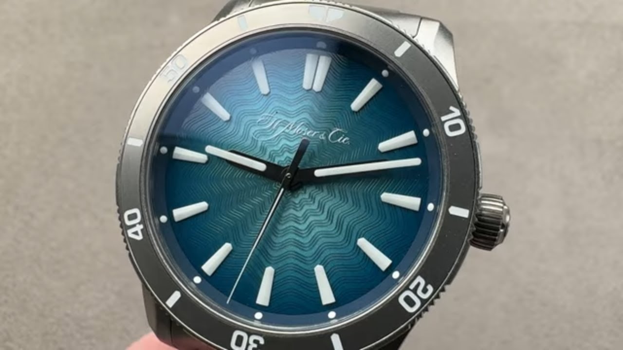 Огляд годинника H. Moser & Cie x Azuki Pioneer Centre Seconds Water 3200-0503 - Azuki Elements of...