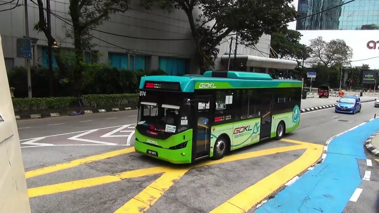 吉隆坡观光车看街景