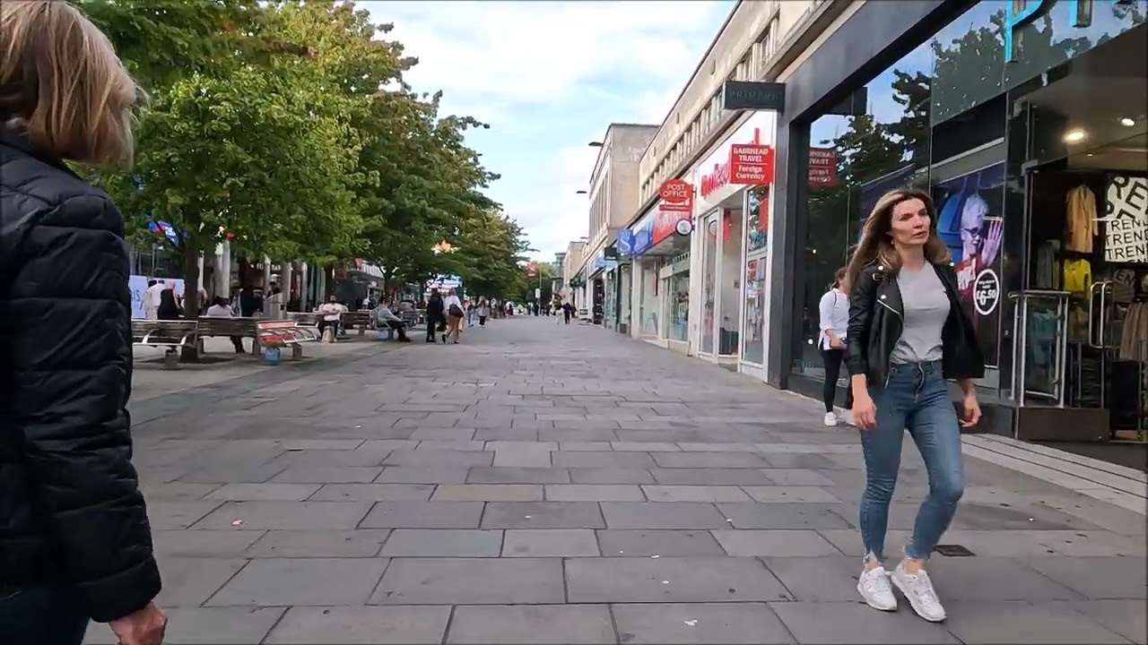 Virtual Walk - Southampton High Street Shops - City Centre - September 2022 | kittikoko #walks