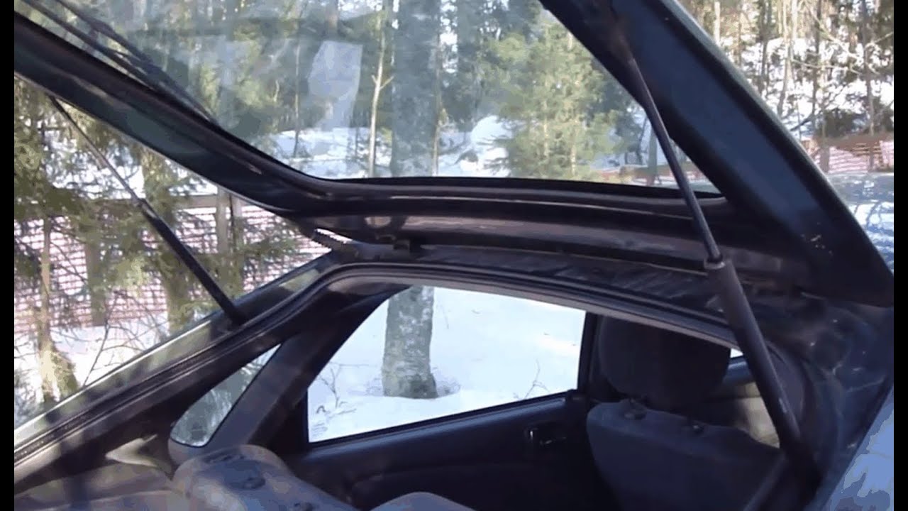 How to change gas springs in tailgate Toyota Corolla. Years 1995-2002.    (14)