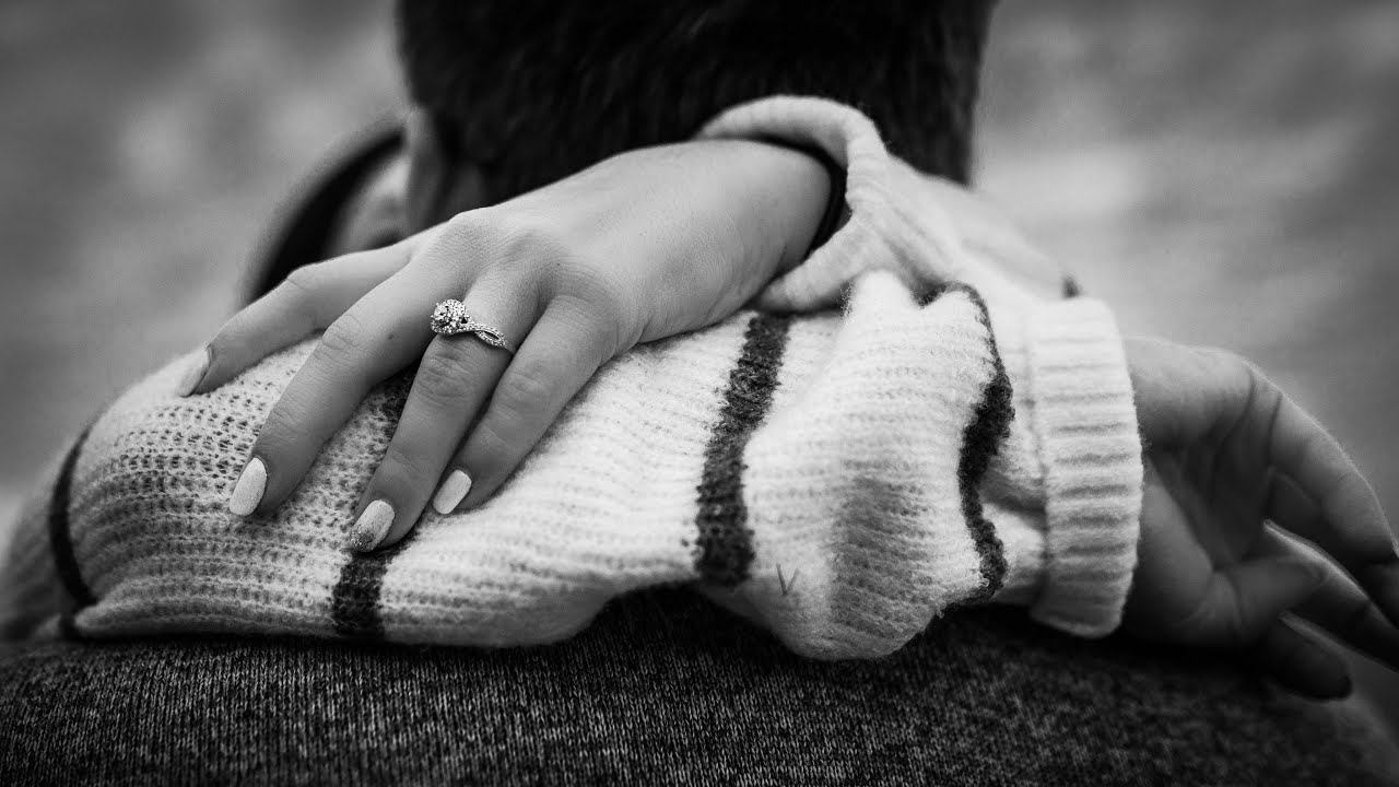 Signs of a ‘Shut Up’ Ring and How to Avoid Them
