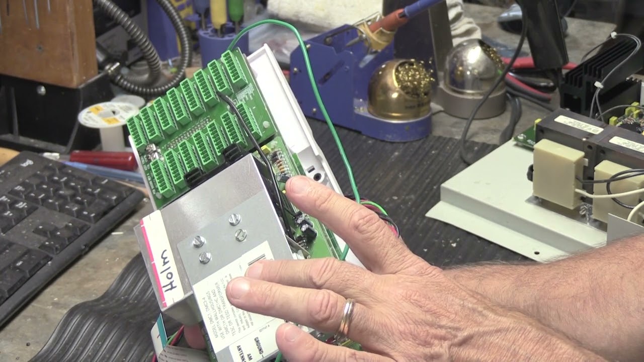 Unboxing a M&S Systems MC960PA Power Amplifier used with MC960 ~ DMC1 - DMC3-4 ~ NM100 ~ NM200