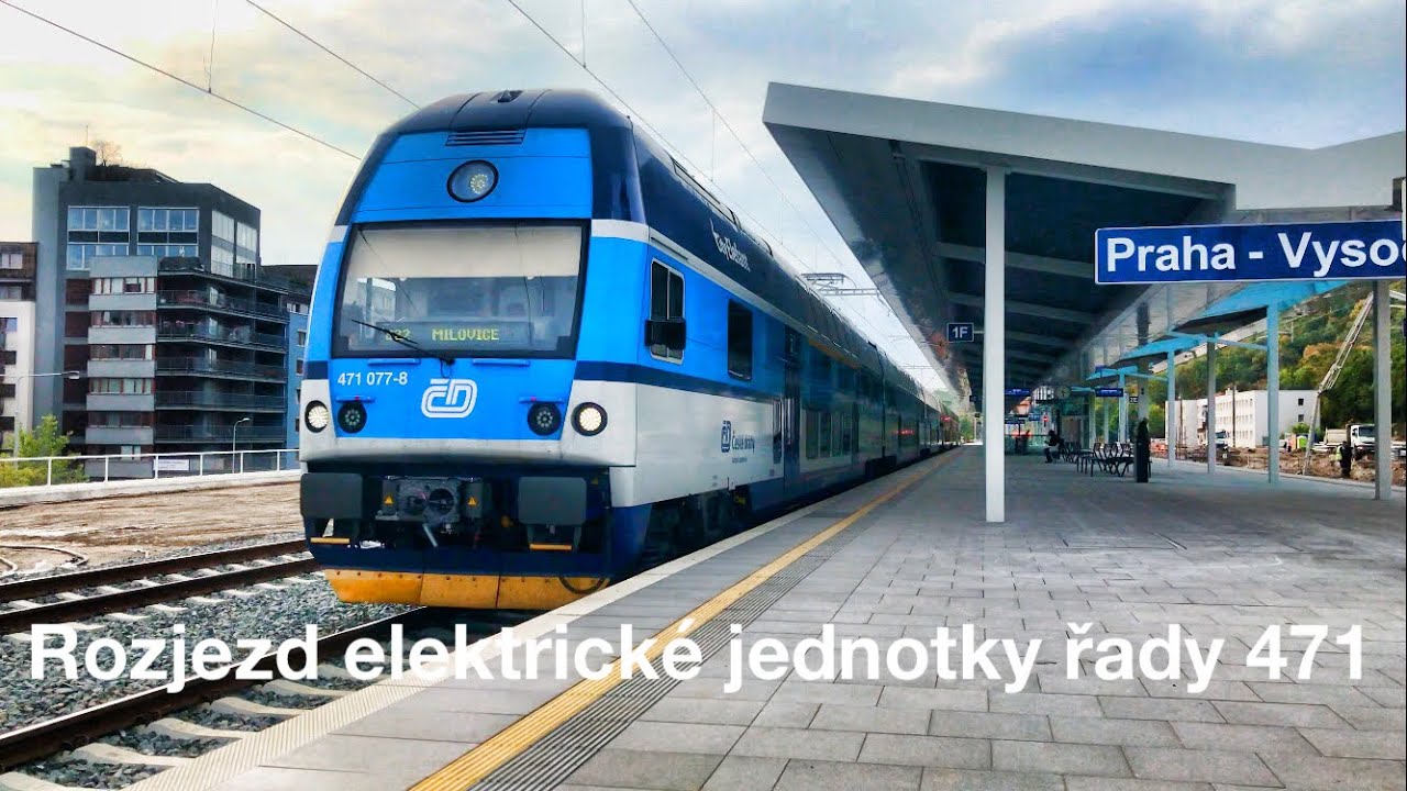 Rozjezd elektrické jednotky řady 471 “Cityelefant” ze stanice Praha-Vysočany