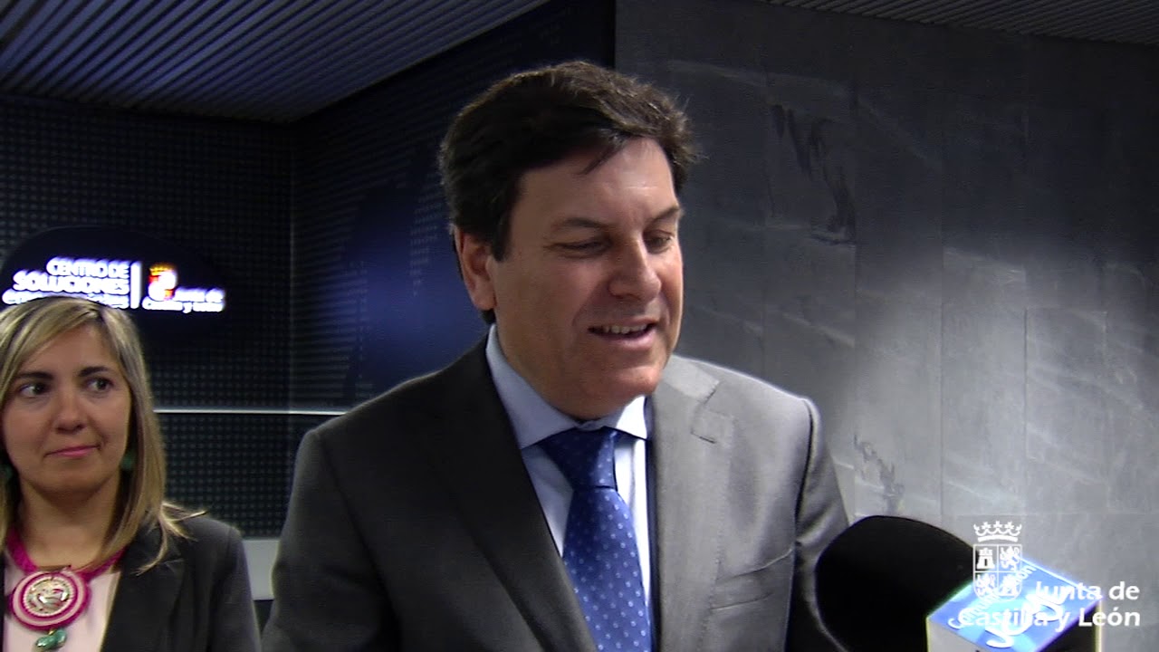 Carlos Fernández Carriedo ha entregado los premios al Coopeartivismo y la Economía Social
