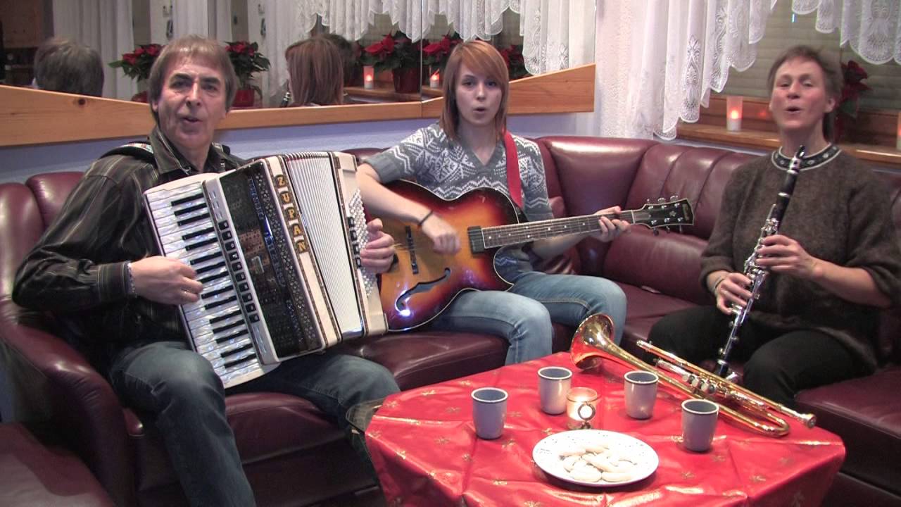 Doris und Herbert - Die P&ouml;llys - Harmonikaduo -  Weihnachten 2014