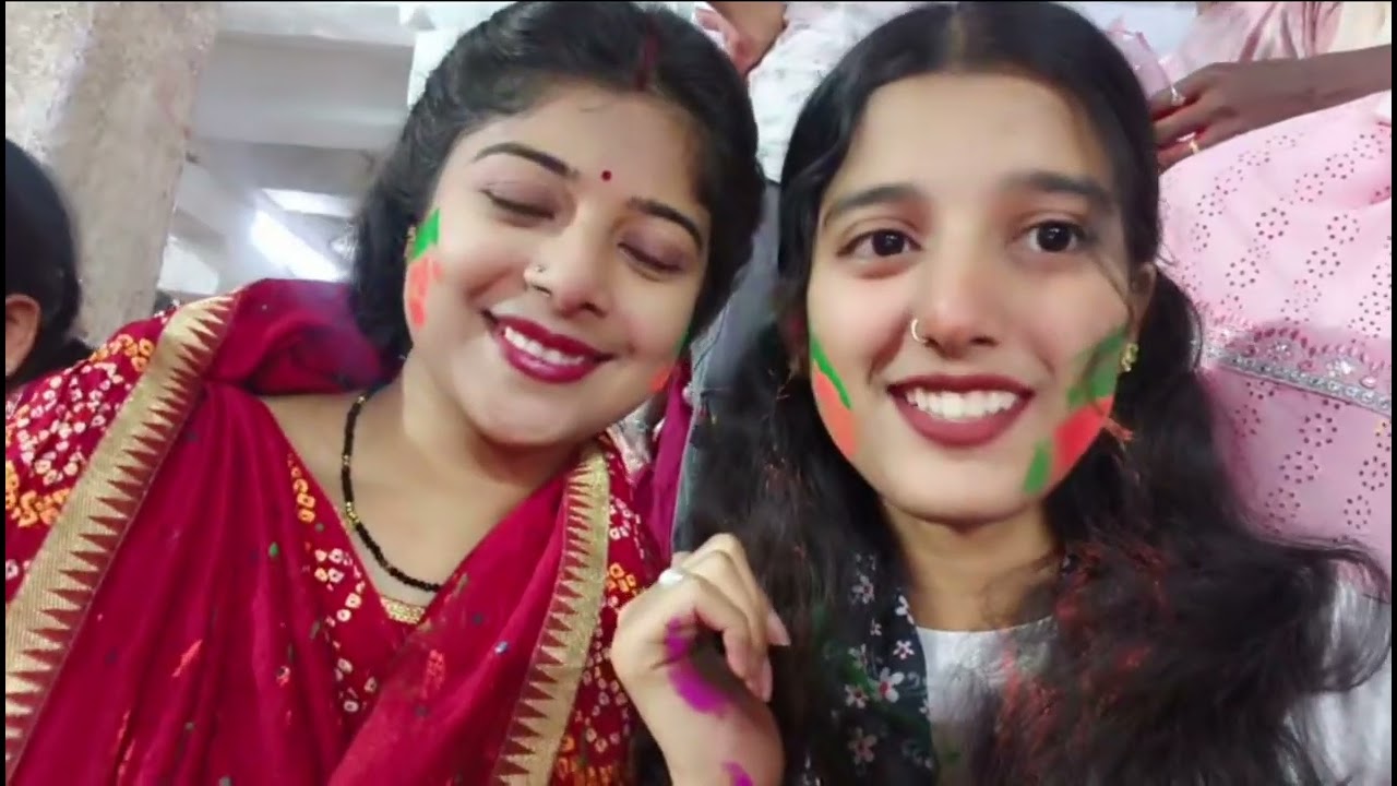 Babadham ki holi me..Mai mili famous youtuber se 🤩🤩 Don't miss the end❌ 