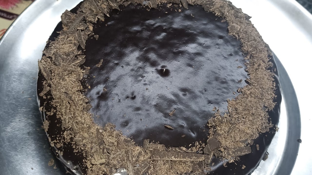 ✨Homemade chocolate cake 🤤🎂 so soft and fluffy #homemade #easyrecipe #madebyme #kainatkitchennoor ✨😊