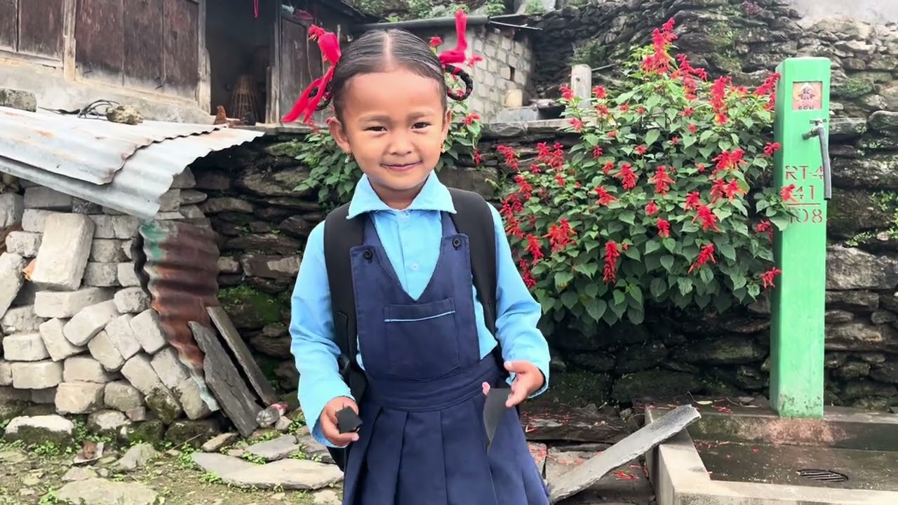 La deree time paci maimai fhodha rw remai fhoda sangai khana khana ni gayo ❤️ #bhujung/village life🥰