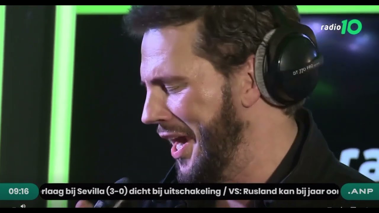 Bouke & ElvisMatters band - Suspicious Minds - Ekdom in de morgen, Radio 10!