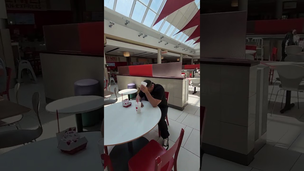 Food Court Tour at Cumberland Mall in Georgia #Mall #foodcourt #tour #fun #restaurant #lunch