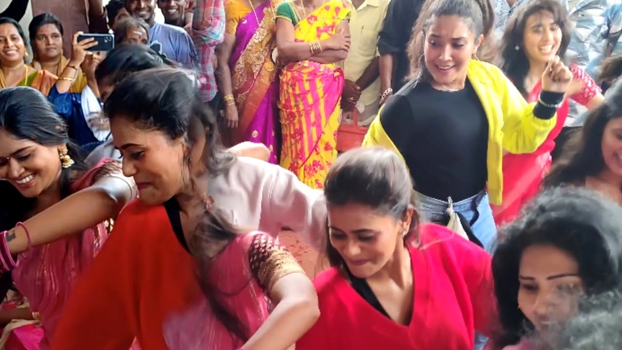டிவி மற்றும் இன்ஸ்டாகிராம் நட்சத்திரங்கள் நடனம் தாண்டவன்காடு #dasara2024  #trendingvideos #trending