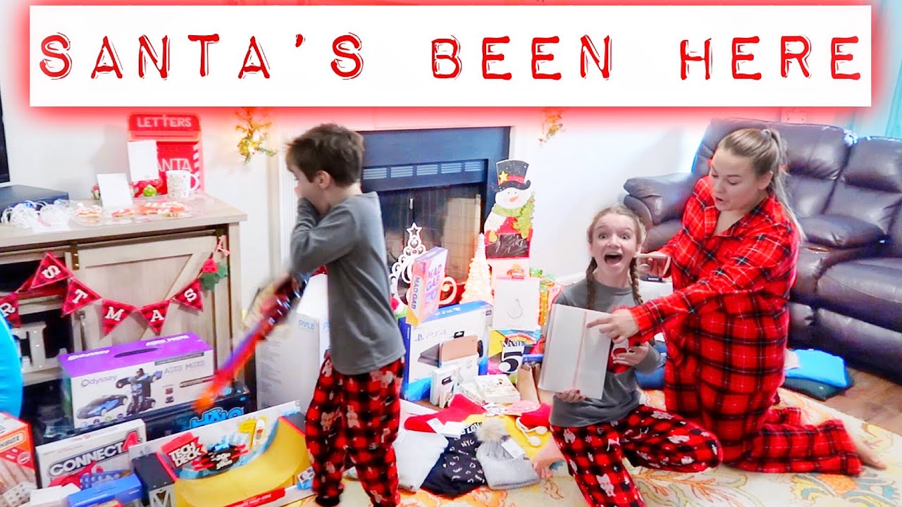 CHRISTMAS MORNING | Family 5 Vlogs