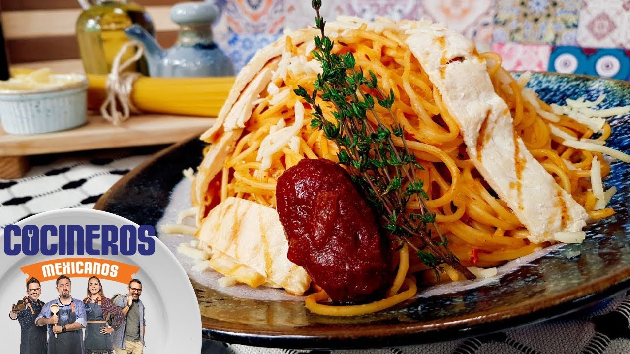 Receta: Espagueti al chipotle con pollo | Cocineros Mexicanos