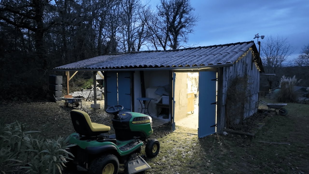 The Small Barn Workshop Build is Progressing Nicely.