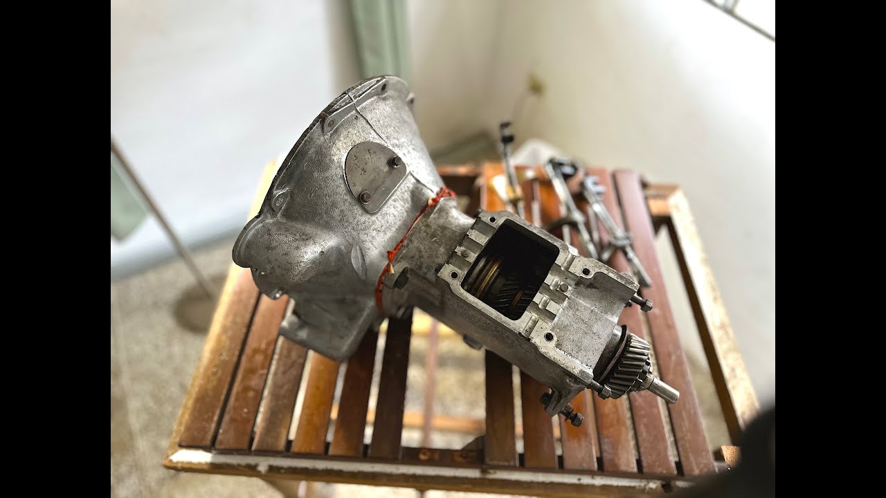 EP 3: 1978 CKD Land Rover Series 3 - Gearbox Reassembly (LT76, Suffix D)