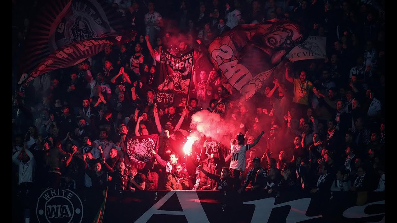 White Angels | Vitória De Guimarães (POR) Ultras and Fans subtitled PT/EN (Legendado PT/EN)