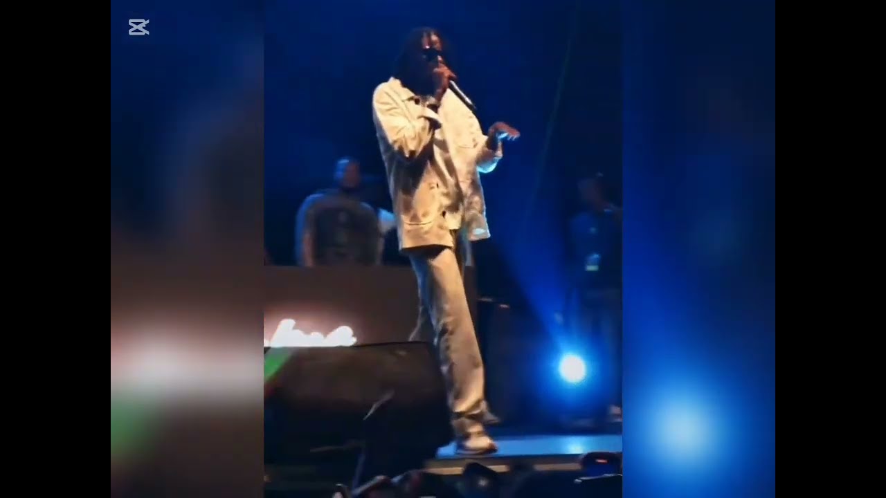 ALKALINE LIVE ( PERFORMANCE ) ST.VINCENT 