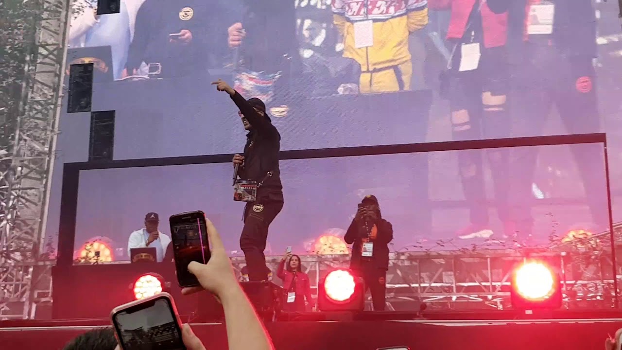Show Heuss L'Enfoiré   Stade de France