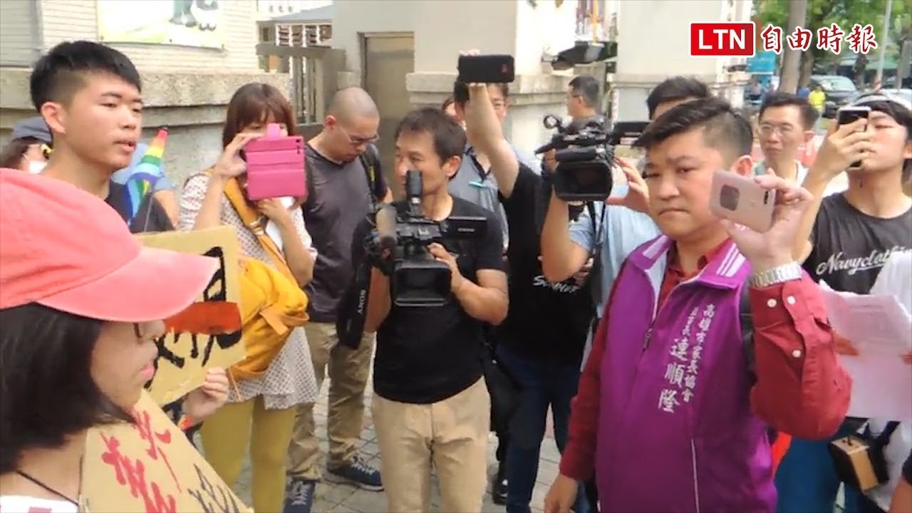 瑞祥高中前身披彩虹旗 挺同生與家長互槓