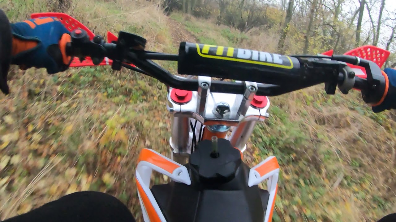 Enduro Levice /Pitbike 125/ part 1