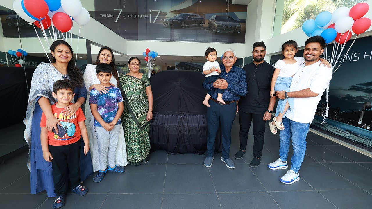 Sarika ko Birthday surprise me mili New BMW car