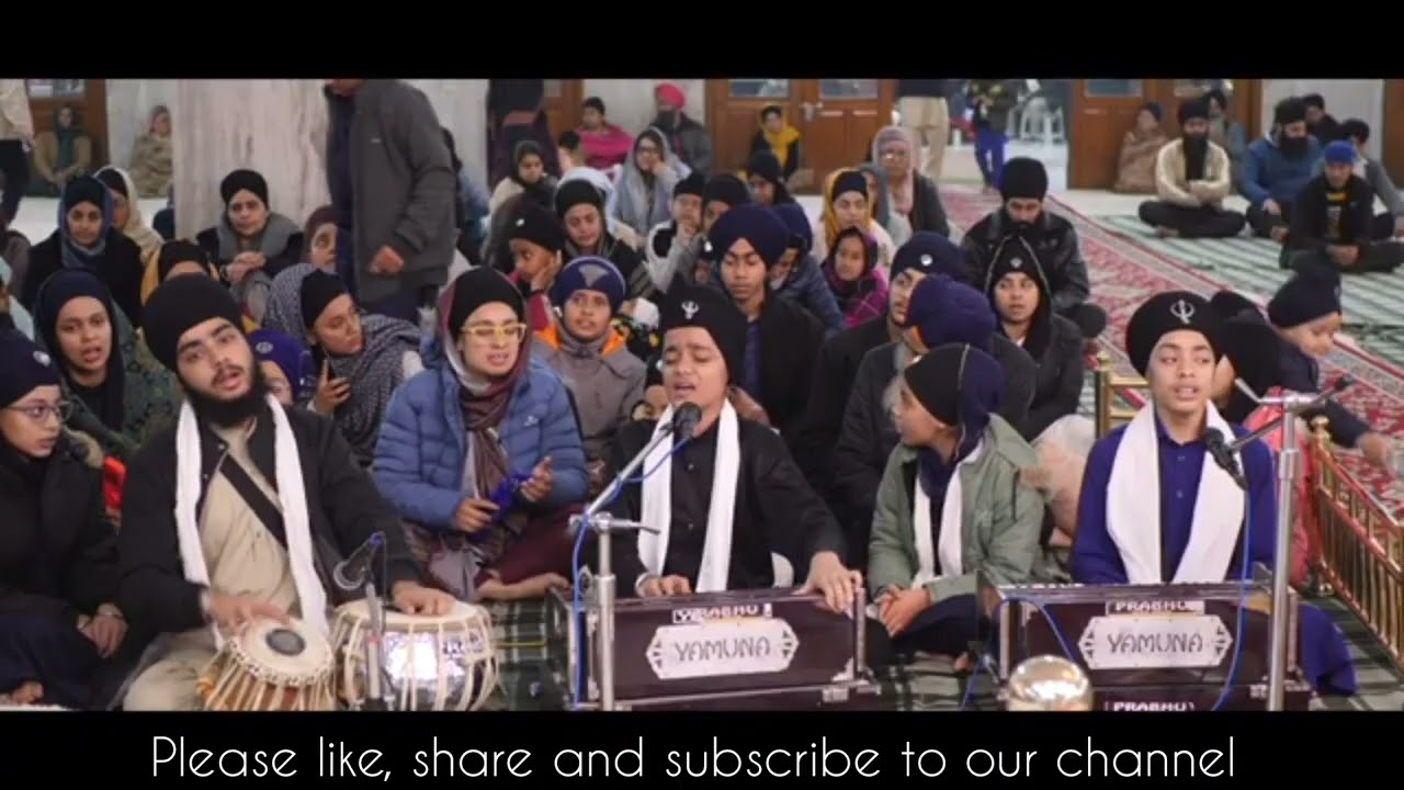 ਗੋਵਿੰਦੁ ਗੋਵਿੰਦੁ ਪ੍ਰੀਤਮੁ ਮਨਿ ਪ੍ਰੀਤਮੁ ਮਿਲਿ ਸਤਸੰਗਤਿ ਸਬਦਿ ਮਨੁ ਮੋਹੈ