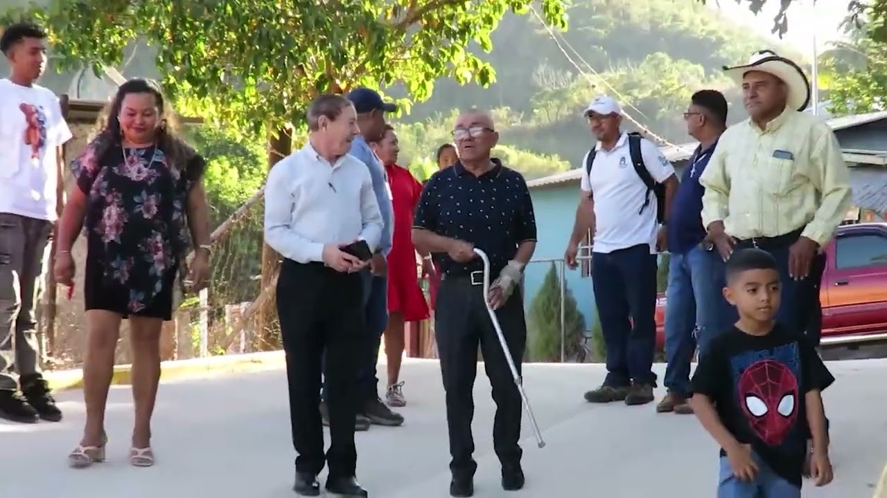 ✨Comayagua avanza con pavimentos participativos en zonas urbanas y rurales🛣️