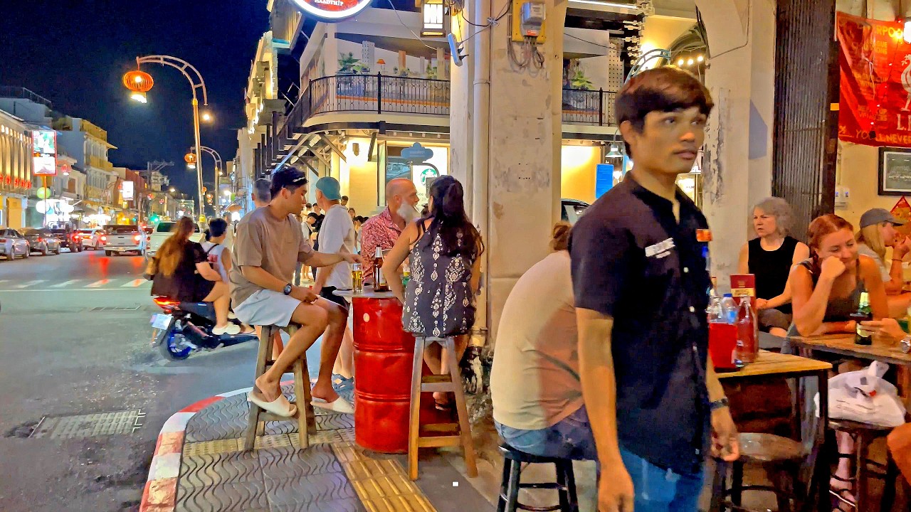 PHUKET March 2026 - Nightife in Phuket Town