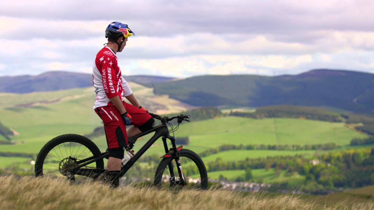 Curtis Keene Rides Single Track in Scotland