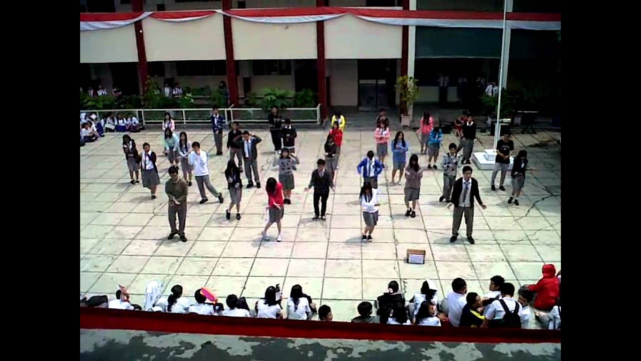 Dream High Flashmob