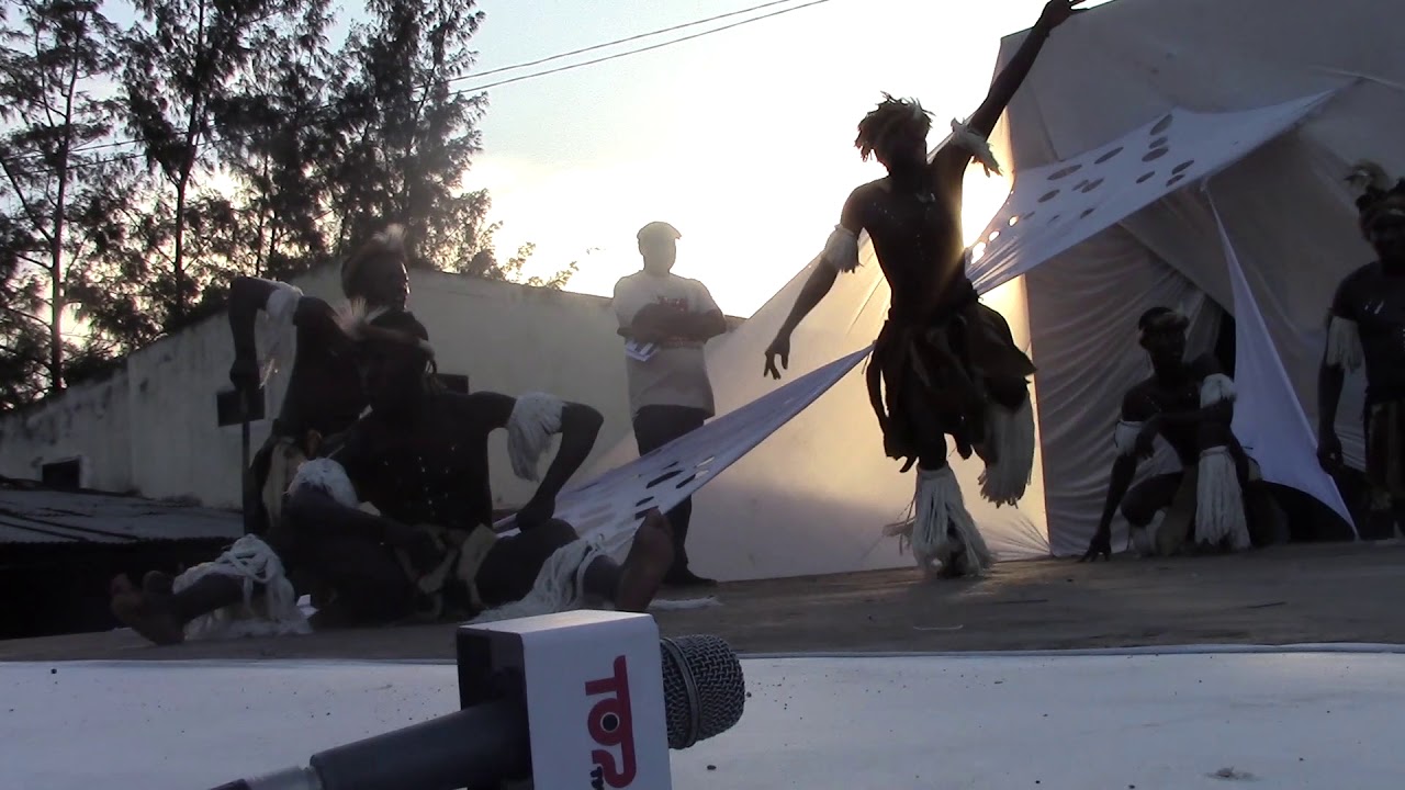 DANCAS TRADCIONAIS XIGUBO