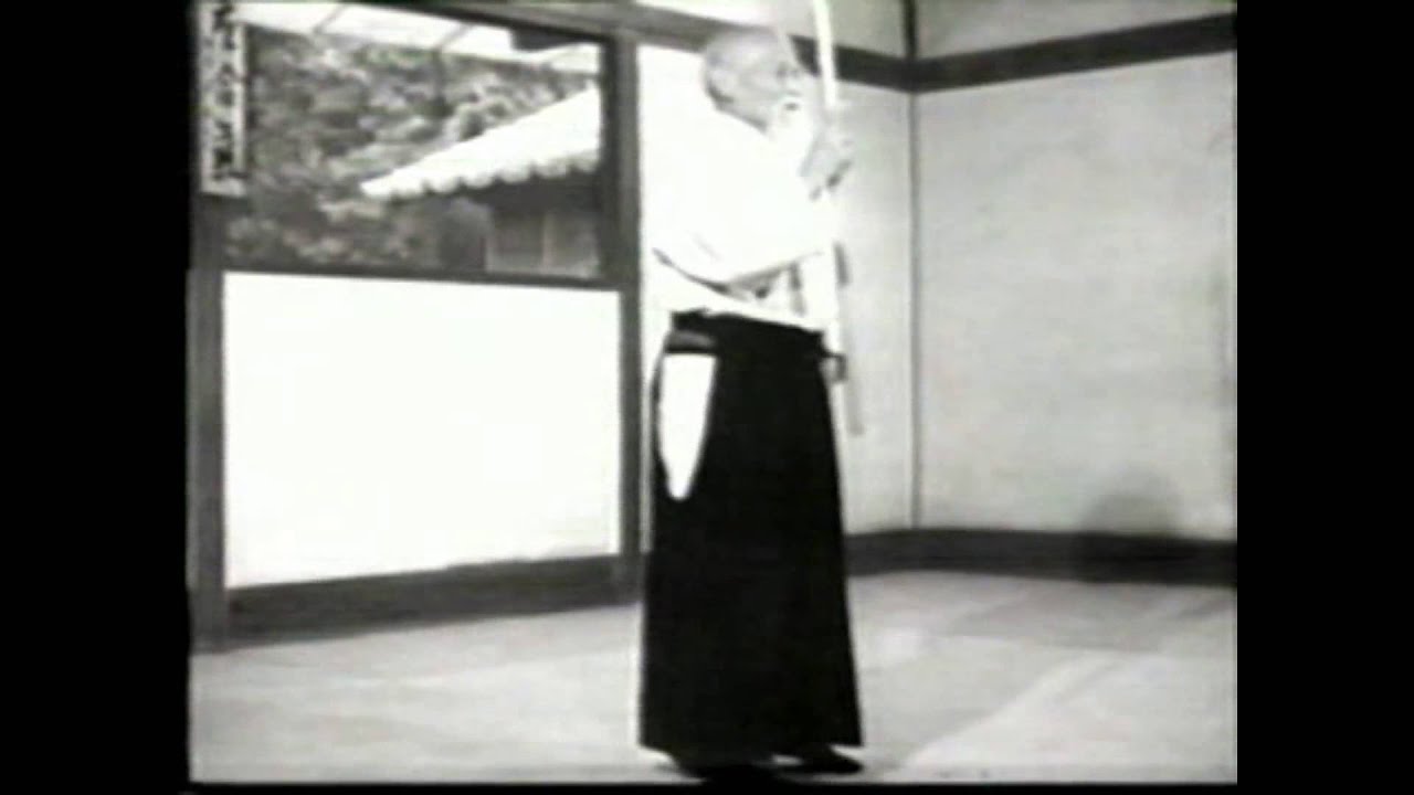 Moriheï Ueshiba  Jo-Ken