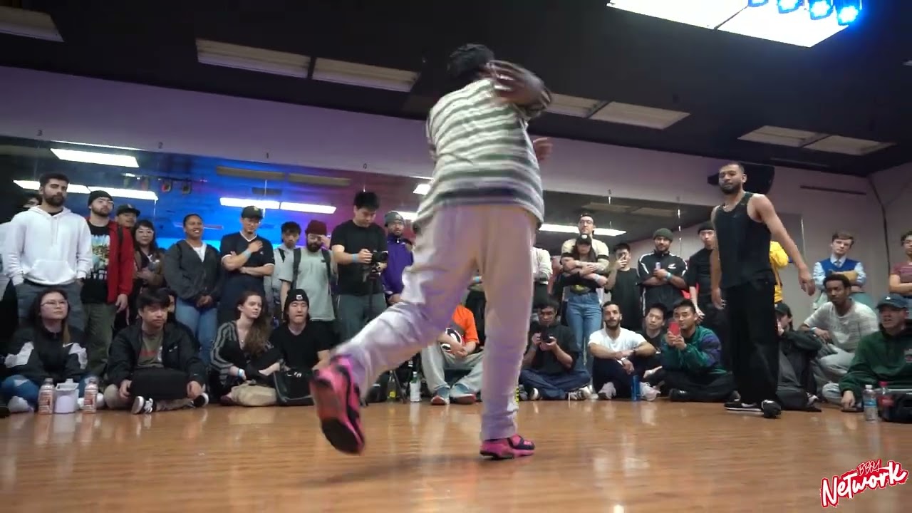 Rahul Vs Sean - Exhibition - VERSUS VII - Future Arts Now  - B-Boy Network