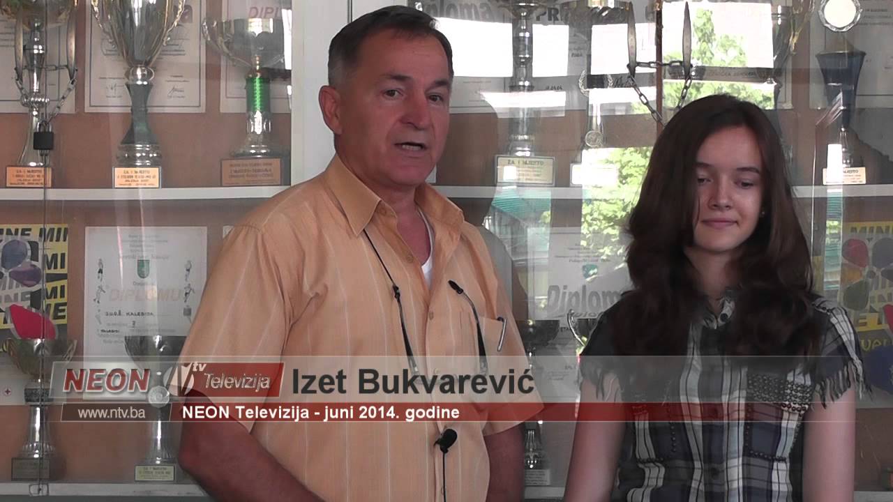 Učenica generacije u OŠ Kalesija Arnela Spahić - NEON Televizija