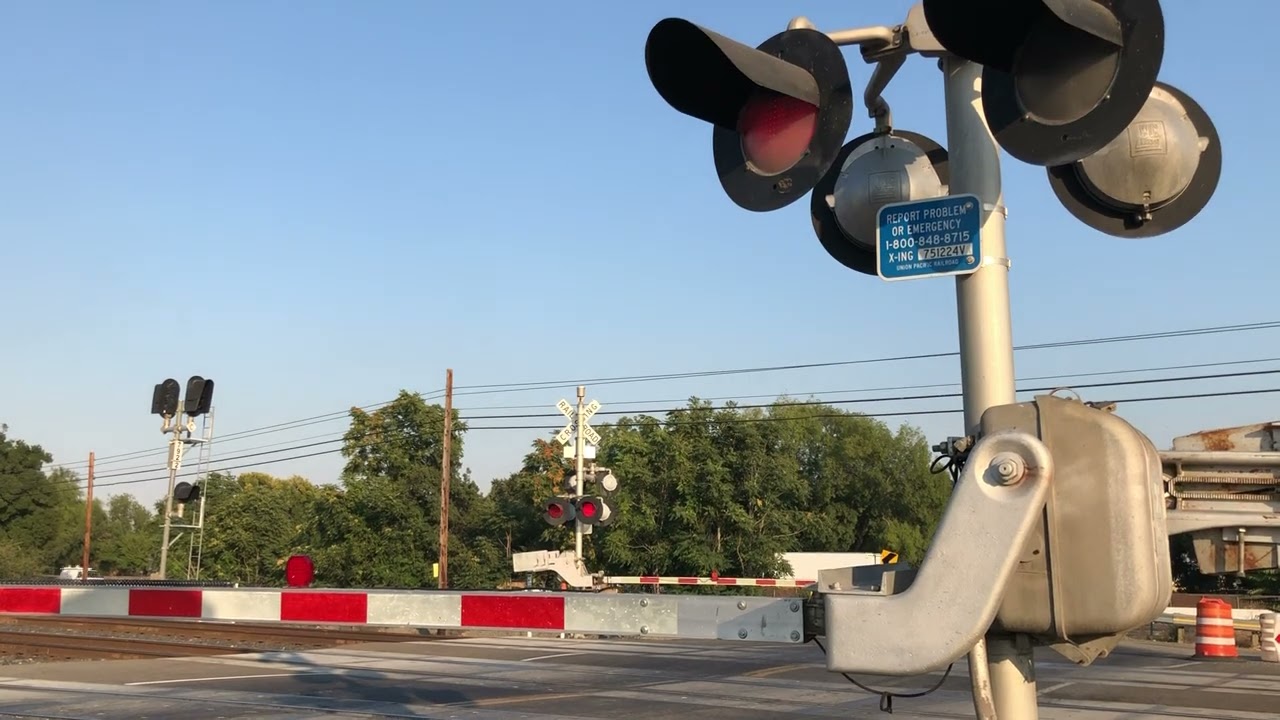 Amtrak Capitol Corridor 542 (CDTX 8304) | Road 32a | UP Martinez Sub
