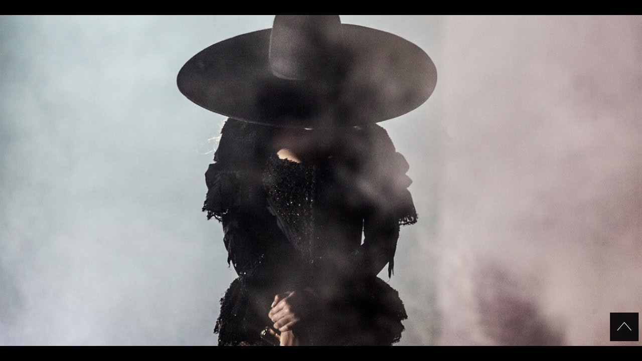 Beyonce & Big Freedia - Formation ( The Formation World Tour)
