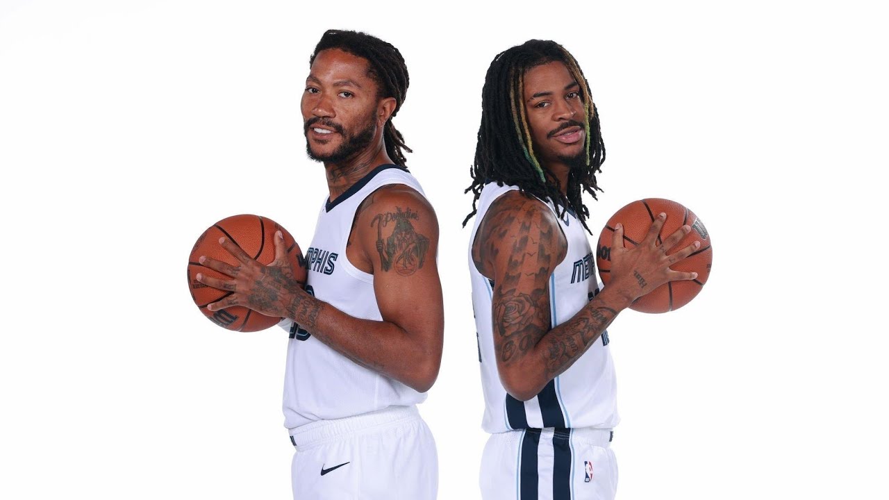 @MemphisGrizzlies Open Practice introductions (wait for #DerrickRose ) #memphis #nba #basketball