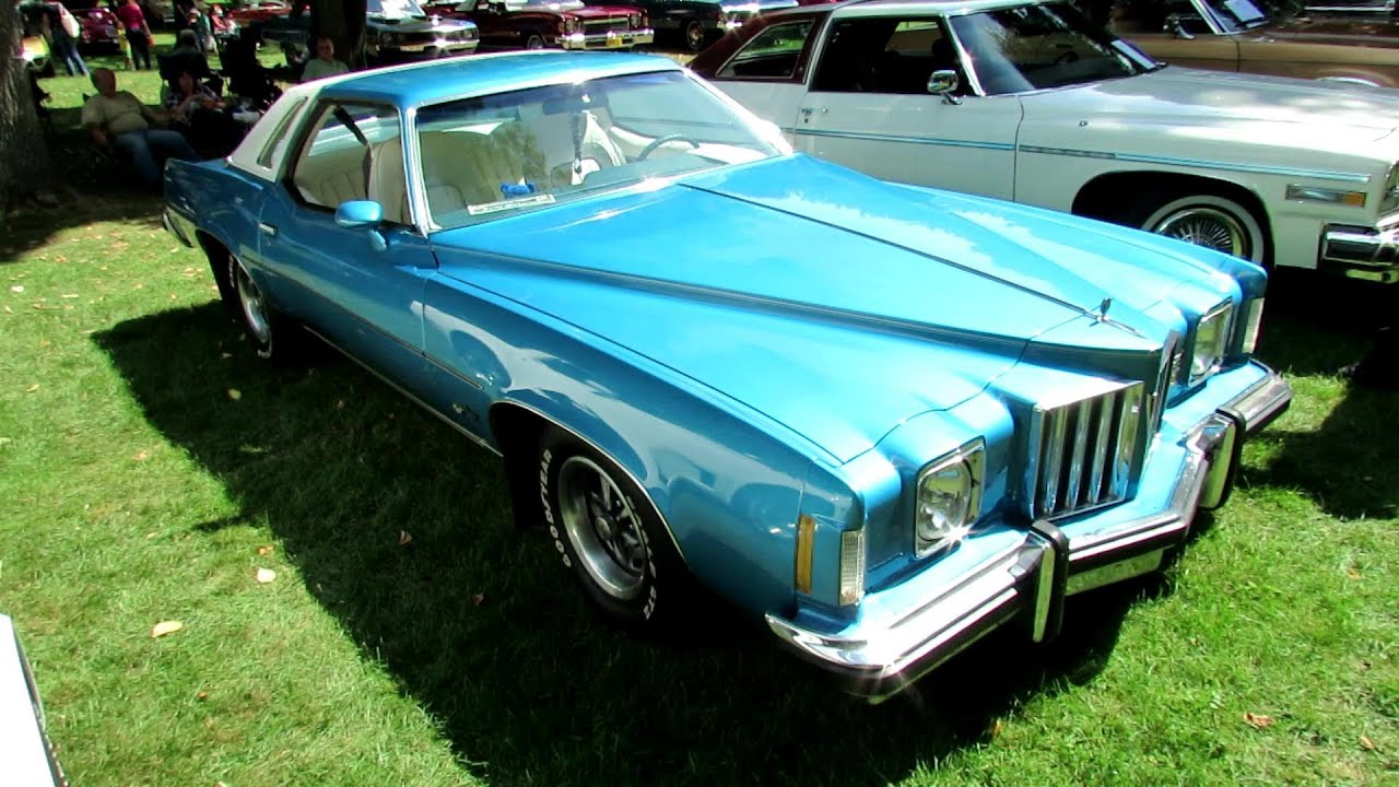 1975 Pontiac Grand Prix Exterior and Interior - 2012 Beaconsfield Classic Car Exposition VAQ