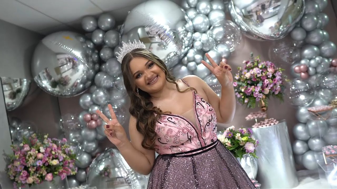 Niver de 15 anos da Clara.