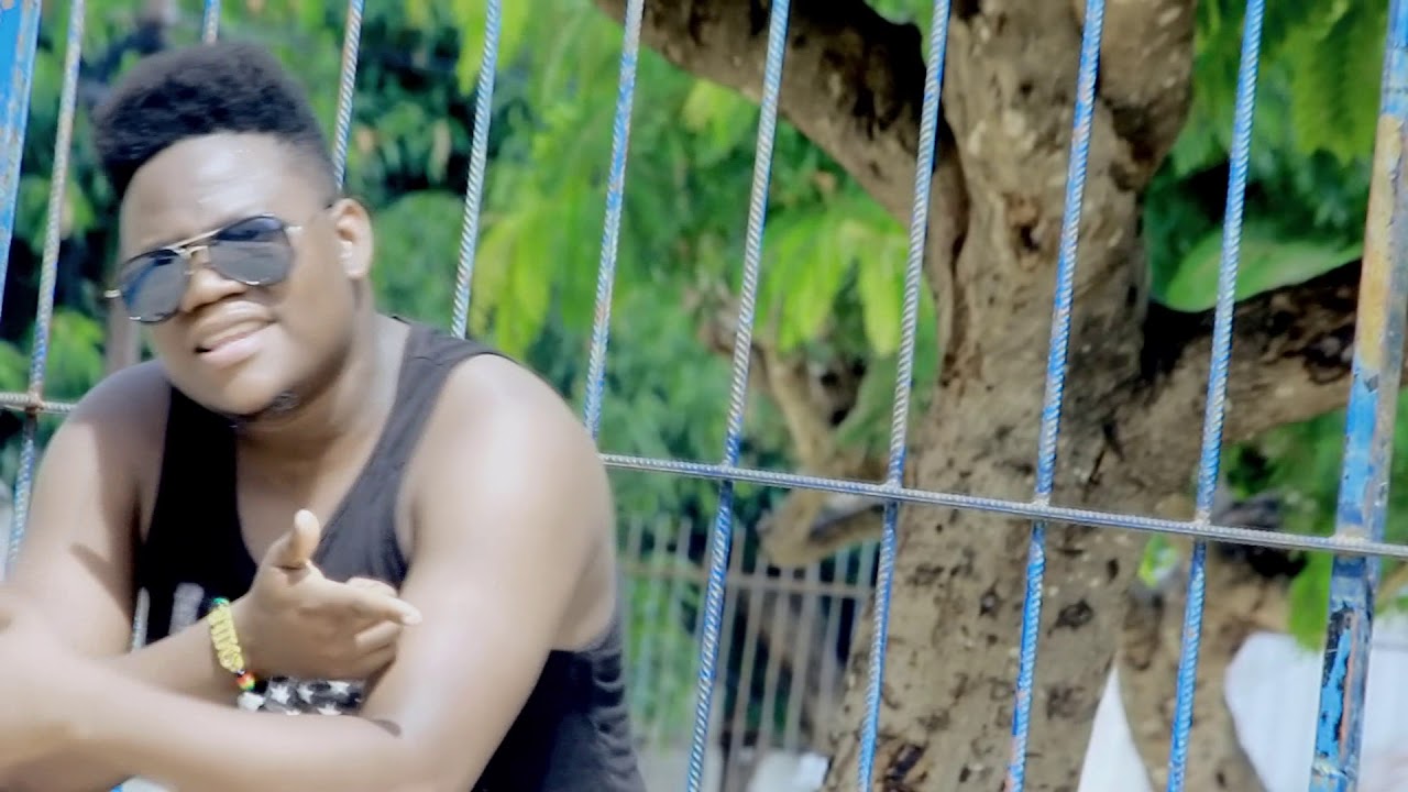 Mc Sox=Muhiphatjere=officia video by Mc Sox HD